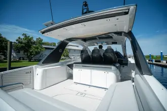 Thumbnail von Azimut 50