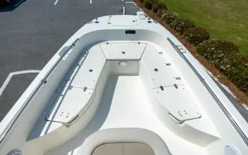 Thumbnail von Boston Whaler 270 Dauntless