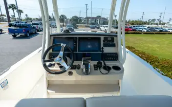 Thumbnail von Boston Whaler 270 Dauntless