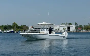 Thumbnail von Boston Whaler 270 Dauntless
