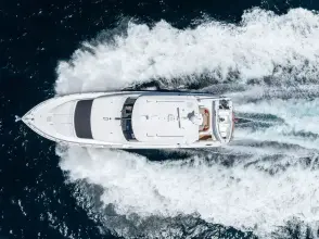 Thumbnail von Hatteras 80 Enclosed Bridge Skylounge