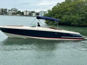 Chris-Craft Launch 32