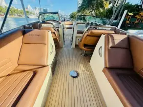 Thumbnail von Chris-Craft Launch 32