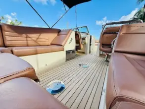 Thumbnail von Chris-Craft Launch 32