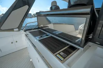 Thumbnail von Azimut 48