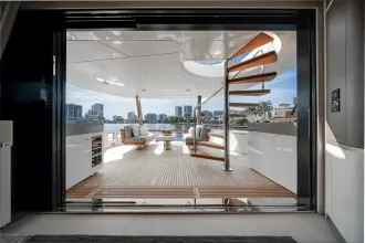Thumbnail von Azimut Magellano 25M