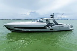 Thumbnail von Azimut 48