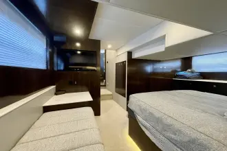 Thumbnail von Cruisers Yachts 46 Cantius