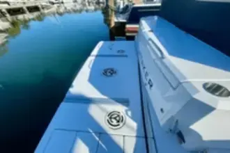 Thumbnail von Cruisers Yachts 46 Cantius