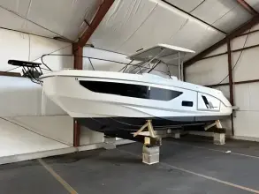 Thumbnail von Beneteau Flyer 9 Sundeck