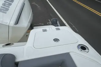 Thumbnail von Boston Whaler 25 Outrage