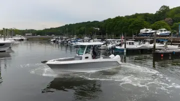 Thumbnail von Boston Whaler 25 Outrage