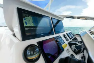 Thumbnail von Intrepid 430 Sport Yacht Virgo