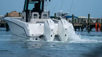 Thumbnail von Boston Whaler 280 Outrage