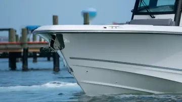 Thumbnail von Boston Whaler 280 Outrage