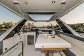Thumbnail von Galeon 500 FLY