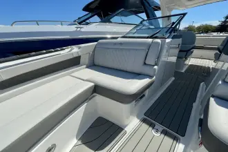 Thumbnail von Sea Ray SLX 310 Outboard