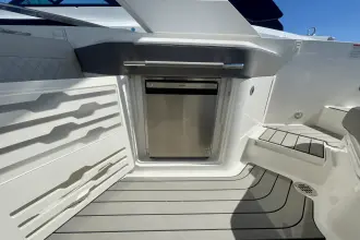 Thumbnail von Sea Ray SLX 310 Outboard