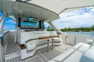 Thumbnail von Tiara Yachts 48LS