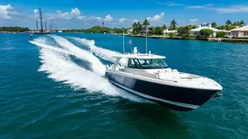 Thumbnail von Tiara Yachts 48LS