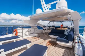 Thumbnail von Sunseeker 86 Yacht