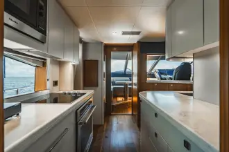 Thumbnail von Sunseeker 86 Yacht