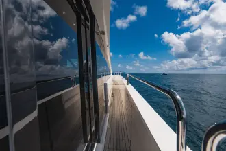 Thumbnail von Sunseeker 86 Yacht