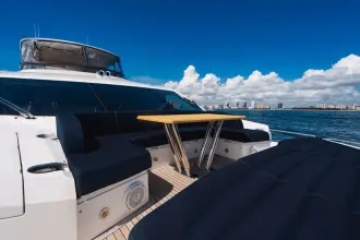 Thumbnail von Sunseeker 86 Yacht