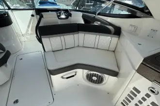Thumbnail von Sea Ray SLX 350 Outboard