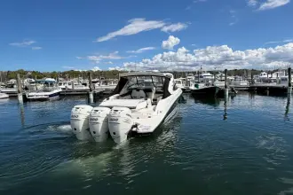 Thumbnail von Sea Ray SLX 350 Outboard
