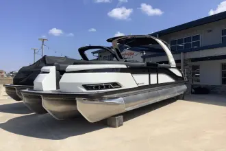 Harris Grand Mariner 250