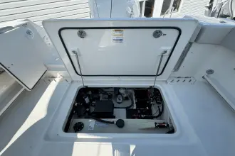 Thumbnail von Boston Whaler 240 Vantage