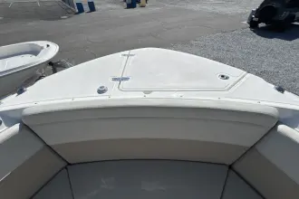 Thumbnail von Boston Whaler 240 Vantage