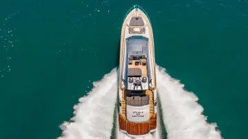 Thumbnail von Pershing 82