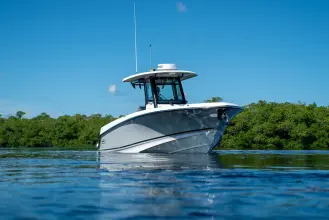 Thumbnail von Boston Whaler 280 Outrage