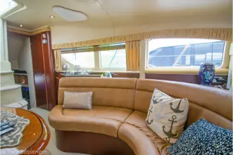 Thumbnail von Sea Ray 390 Motor Yacht Be All Salty