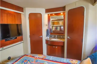 Thumbnail von Sea Ray 390 Motor Yacht Be All Salty