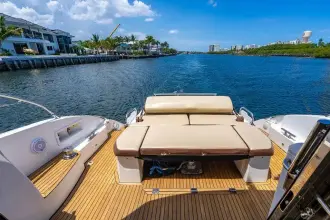 Thumbnail von Azimut 50