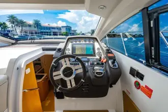 Thumbnail von Azimut 50