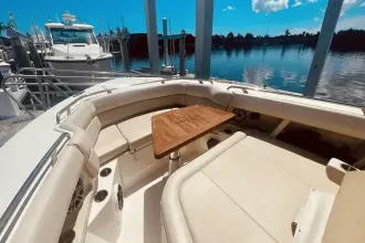 Thumbnail von Boston Whaler 350 Realm