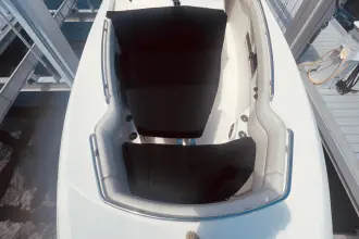Thumbnail von Boston Whaler 350 Realm