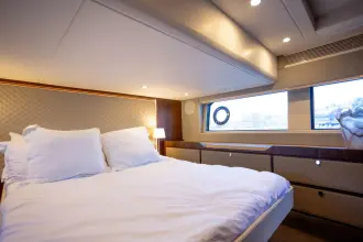 Thumbnail von Fairline Squadron 50 50 FAIRLINE