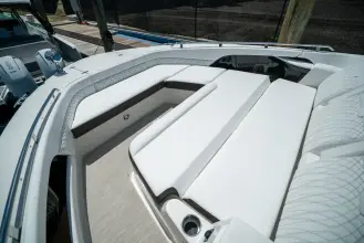 Thumbnail von Sea Ray 370 Sundancer Outboard