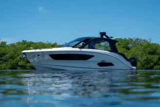 Thumbnail von Sea Ray 370 Sundancer Outboard