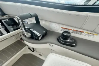Thumbnail von Sea Ray 320 Sundancer Outboard