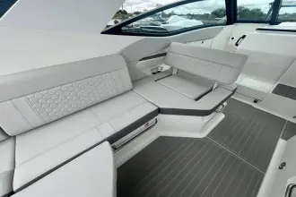 Thumbnail von Sea Ray 320 Sundancer Outboard