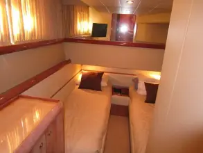 Thumbnail von Ferretti Yachts 590 PRETTY LADY