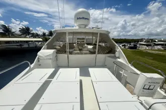 Thumbnail von Lazzara Yachts 68 Fly