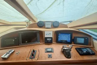 Thumbnail von Lazzara Yachts 68 Fly
