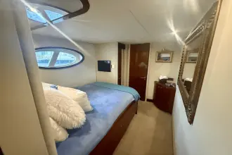 Thumbnail von Lazzara Yachts 68 Fly